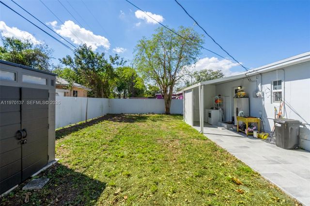 2020 NW 83rd Ter, Miami, FL 33147