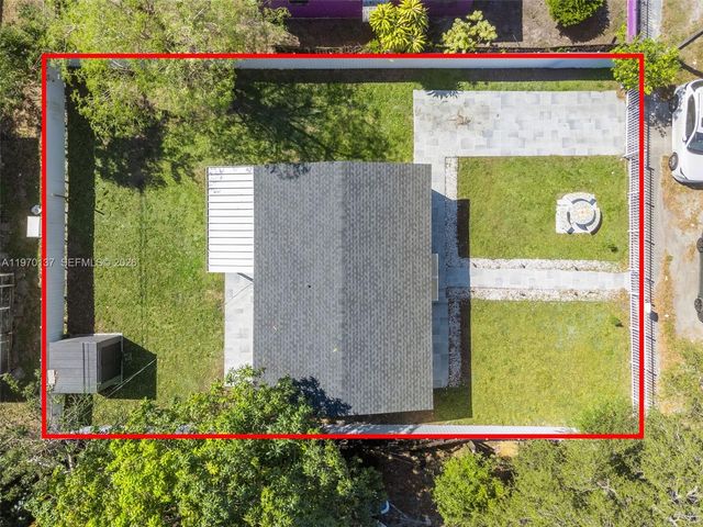 2020 NW 83rd Ter, Miami, FL 33147