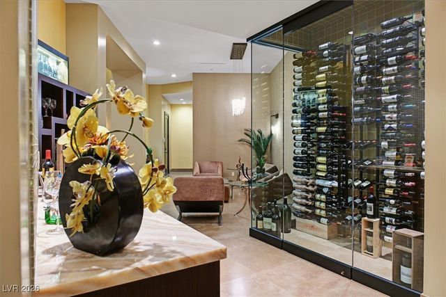 570 LAIRMONT Place, Henderson, NV 89012