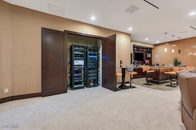 570 LAIRMONT Place, Henderson, NV 89012