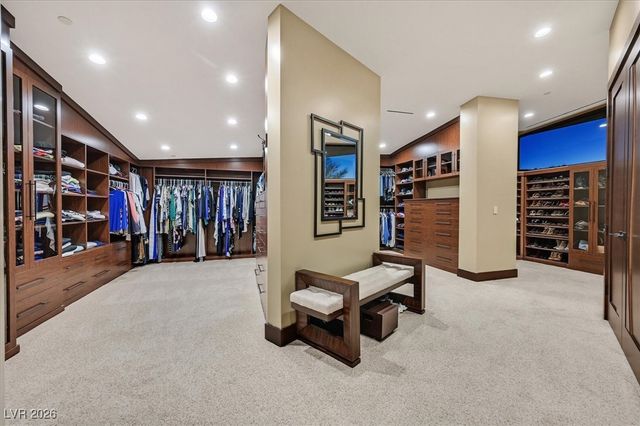 570 LAIRMONT Place, Henderson, NV 89012