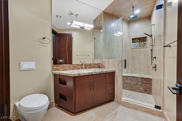 570 LAIRMONT Place, Henderson, NV 89012