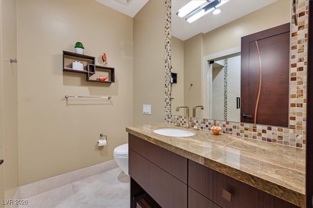 570 LAIRMONT Place, Henderson, NV 89012