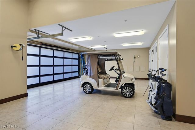 570 LAIRMONT Place, Henderson, NV 89012