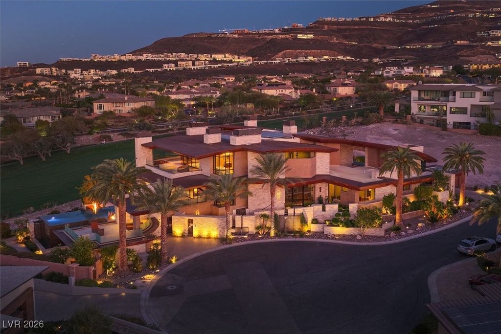 570 LAIRMONT Place, Henderson, NV 89012