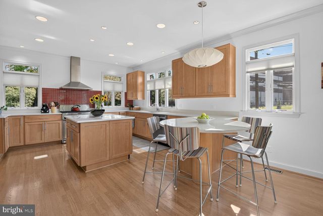4315 LYNBROOK DR, Bethesda, MD 20814