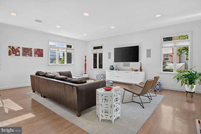 4315 LYNBROOK DR, Bethesda, MD 20814