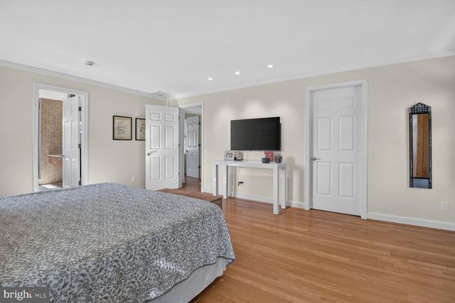4315 LYNBROOK DR, Bethesda, MD 20814