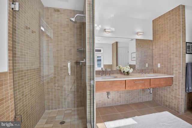 4315 LYNBROOK DR, Bethesda, MD 20814