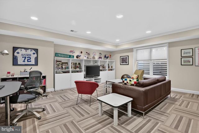 4315 LYNBROOK DR, Bethesda, MD 20814