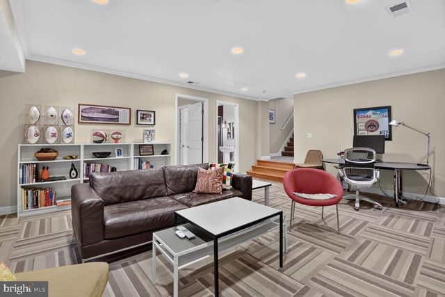 4315 LYNBROOK DR, Bethesda, MD 20814