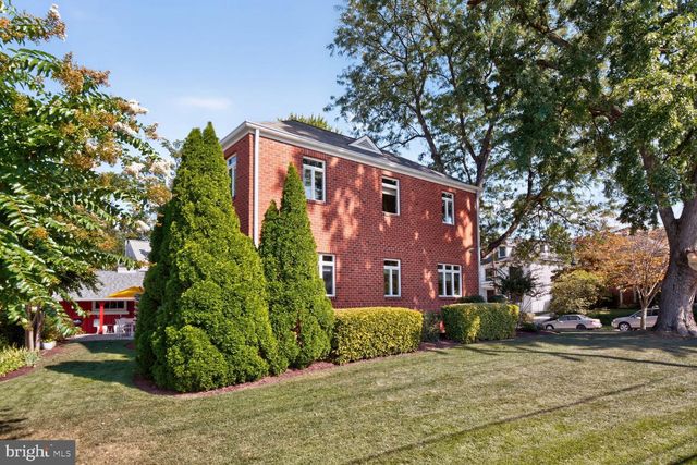 4315 LYNBROOK DR, Bethesda, MD 20814