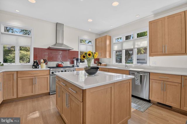 4315 LYNBROOK DR, Bethesda, MD 20814