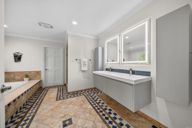 323 Kaufman, Hot Springs, AR 71913