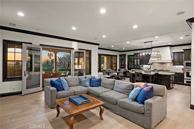 2 Galaxy Isle, Ladera Ranch, CA 92694