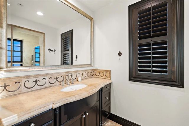 2 Galaxy Isle, Ladera Ranch, CA 92694