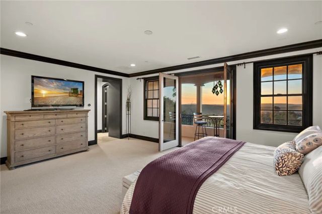 2 Galaxy Isle, Ladera Ranch, CA 92694