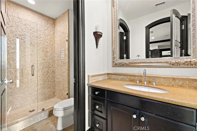 2 Galaxy Isle, Ladera Ranch, CA 92694