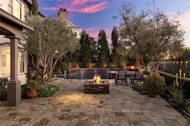 2 Galaxy Isle, Ladera Ranch, CA 92694