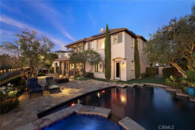 2 Galaxy Isle, Ladera Ranch, CA 92694