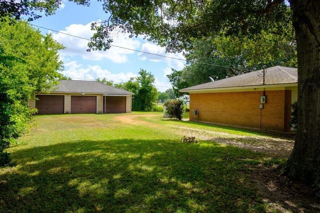 9231 Kostelnik Street, Needville, TX 77461