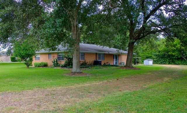 9231 Kostelnik Street, Needville, TX 77461