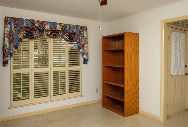 9231 Kostelnik Street, Needville, TX 77461