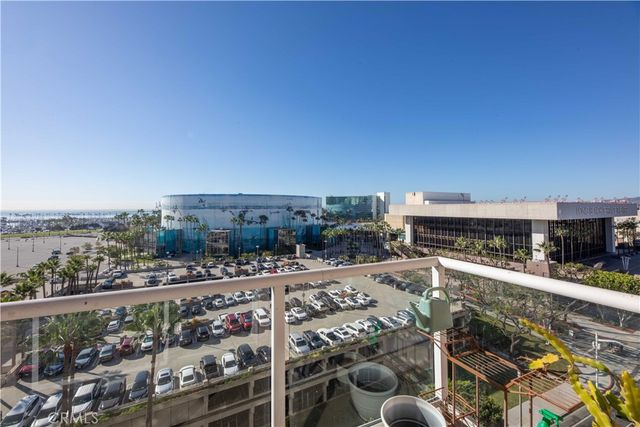 388 E Ocean 703, Long Beach, CA 90802