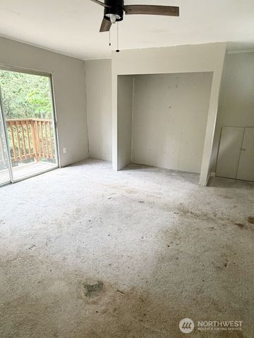 110 Trailwood Drive, Brinnon, WA 98320