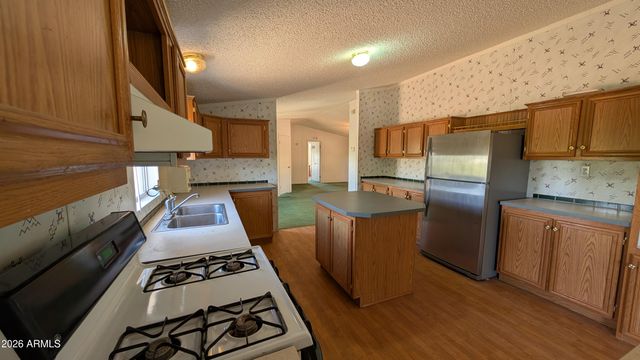 406 W PURDY Lane, Bisbee, AZ 85603