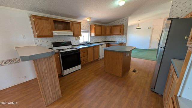 406 W PURDY Lane, Bisbee, AZ 85603