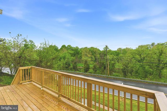 6039 GWYNN OAK, Gwynn Oak, MD 21207