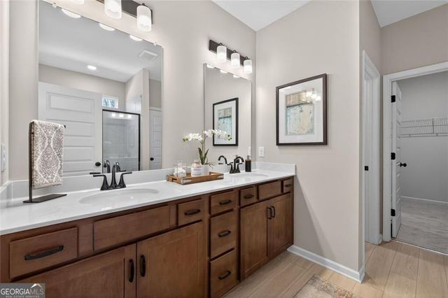 111 Roy Drive, Calhoun, GA 30701