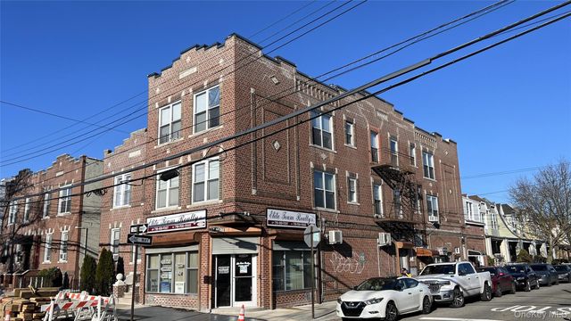 6769 78th Street, Middle Village, NY 11379