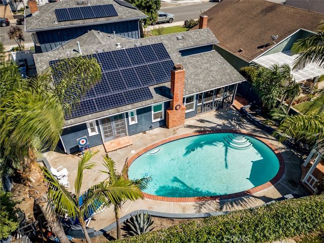 20161 Port Greenwich Lane, Huntington Beach, CA 92646