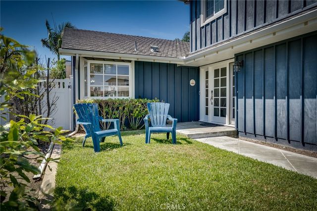 20161 Port Greenwich Lane, Huntington Beach, CA 92646