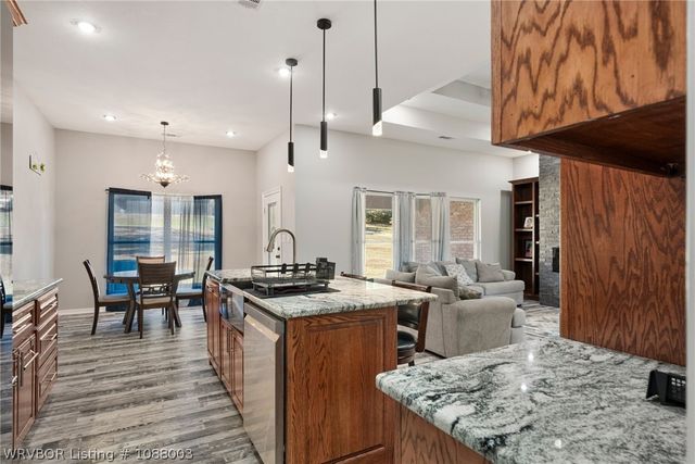 2500 River Vista Drive, Alma, AR 72921