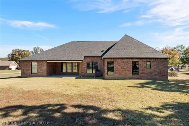 2500 River Vista Drive, Alma, AR 72921