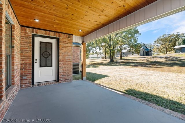 2500 River Vista Drive, Alma, AR 72921