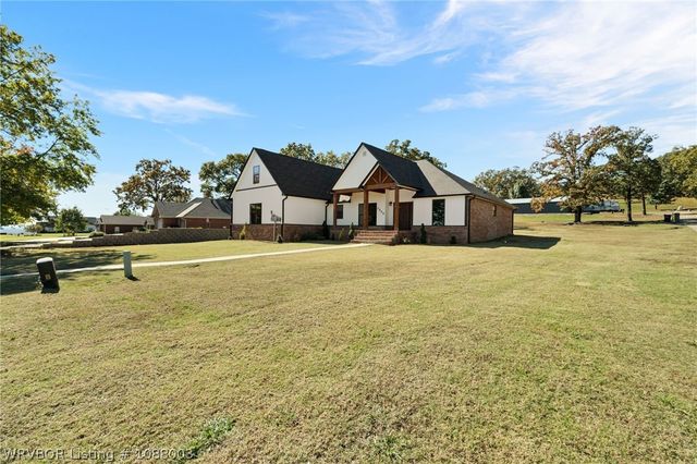 2500 River Vista Drive, Alma, AR 72921