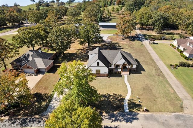 2500 River Vista Drive, Alma, AR 72921