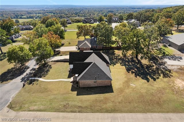 2500 River Vista Drive, Alma, AR 72921