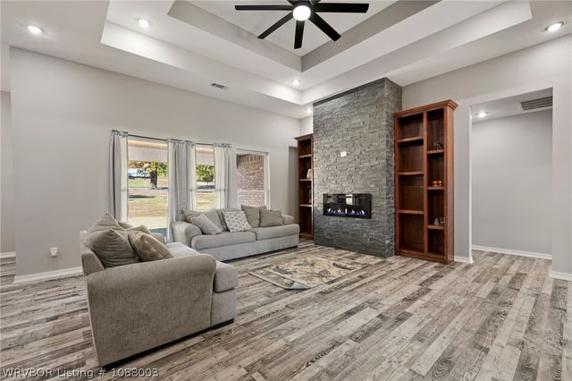 2500 River Vista Drive, Alma, AR 72921