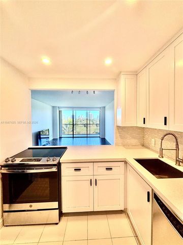 20335 W Country Club Drive 405, Aventura, FL 33180