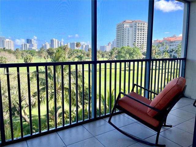 20335 W Country Club Drive 405, Aventura, FL 33180