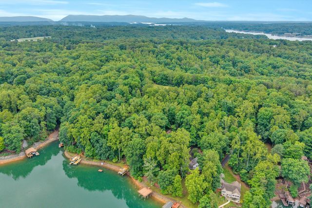 211 Wilderness WAY, Moneta, VA 24121