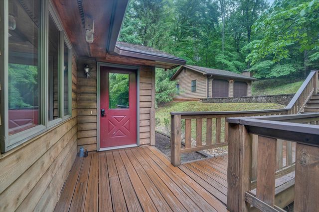 211 Wilderness WAY, Moneta, VA 24121