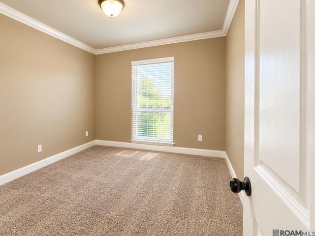 2688 OLD TOWNE RD, Zachary, LA 70791