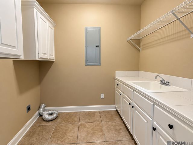 2688 OLD TOWNE RD, Zachary, LA 70791