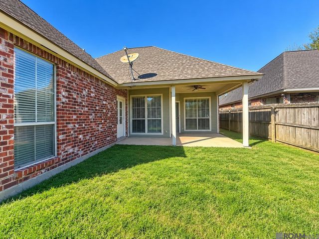 2688 OLD TOWNE RD, Zachary, LA 70791